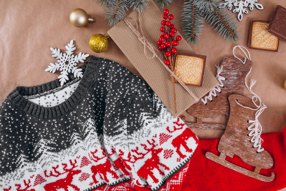 Christmas Stocking Needlework: Creative Needlework Ideas for Personalized and Festive Christmas Stockings
